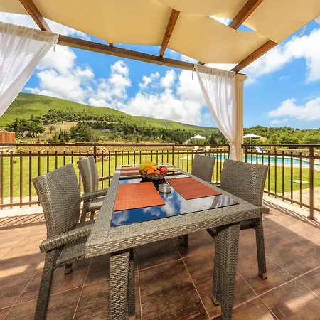 Eden Villa