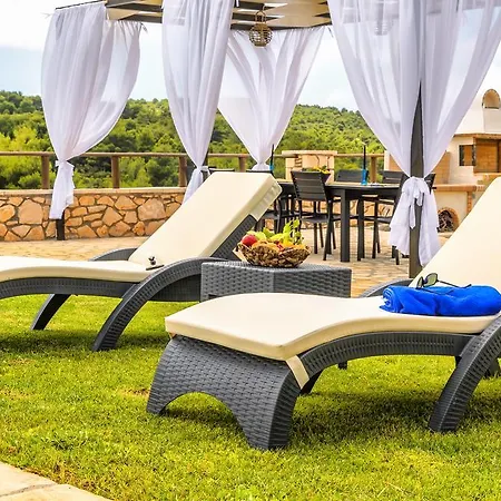 Villa Eden