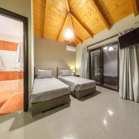 Eden Villa Anafonítria