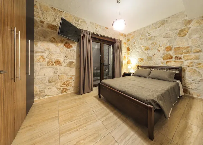 Villa Eden Anafonítria